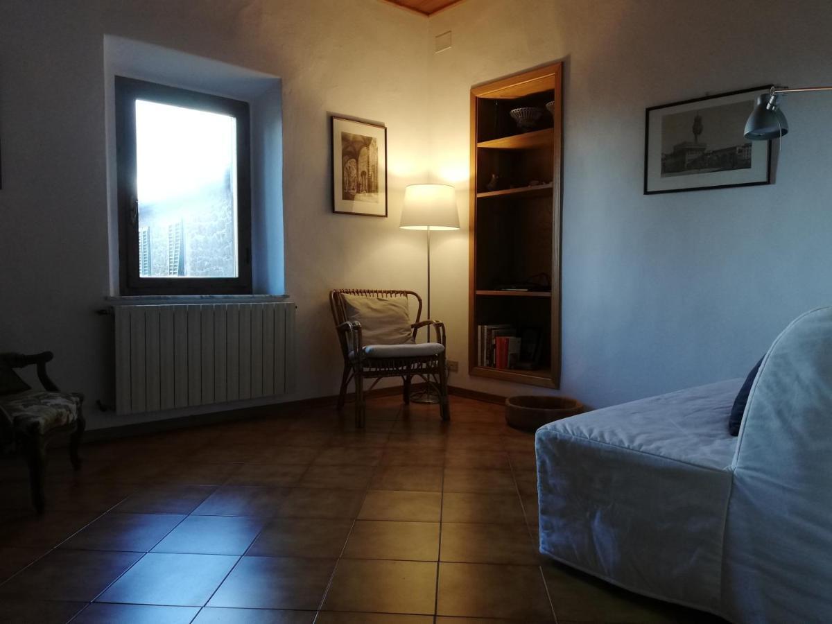 Le Civette Apartment มอนเตคาตีนี วัล ดิ เชชินา ภายนอก รูปภาพ