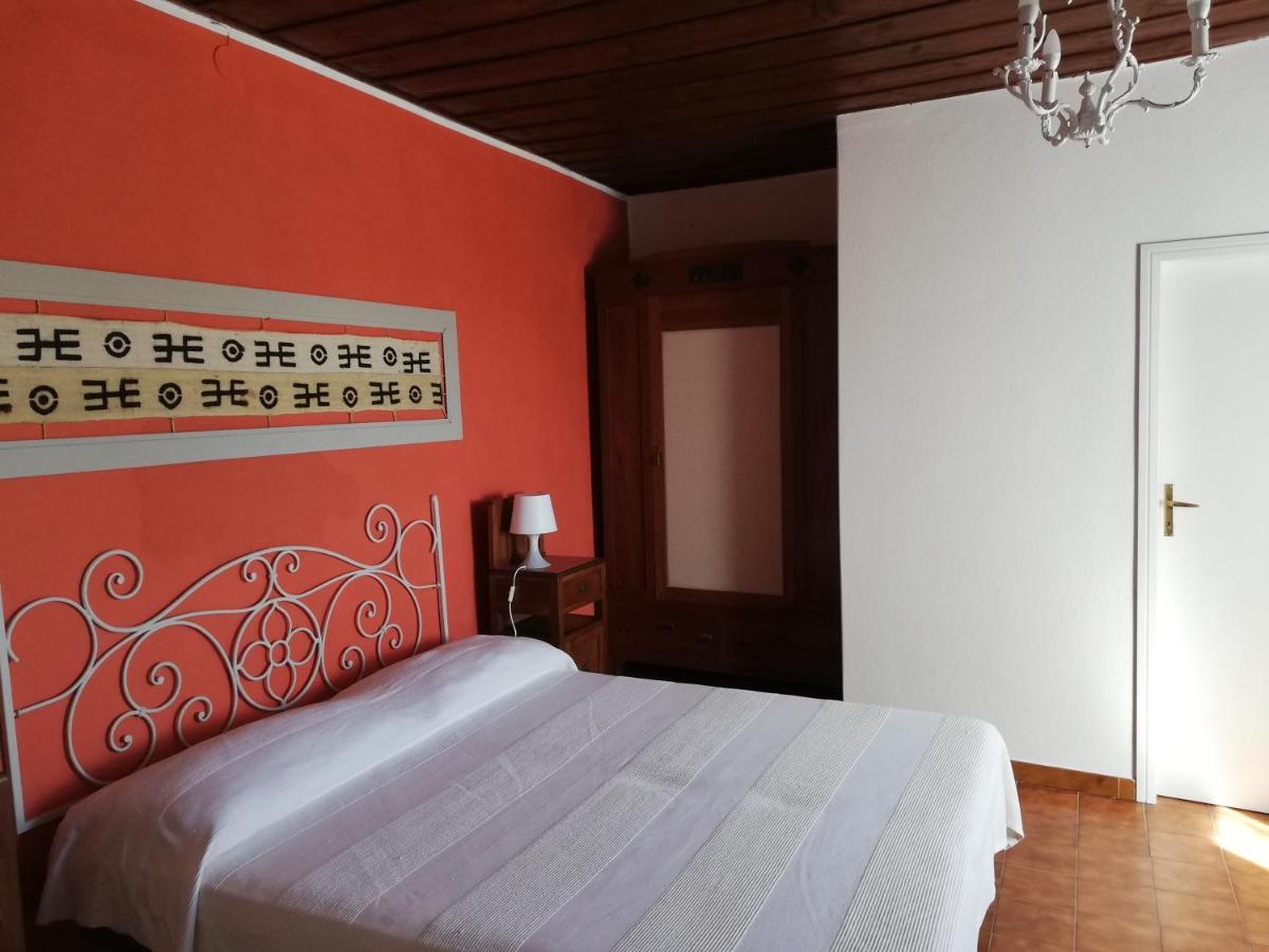 Le Civette Apartment มอนเตคาตีนี วัล ดิ เชชินา ภายนอก รูปภาพ